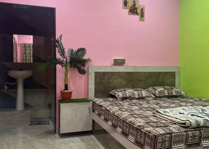 Aras Homestay Hampi
